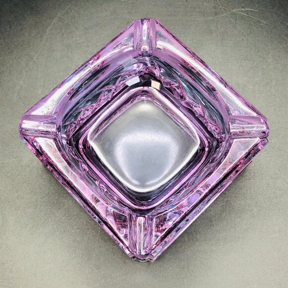 Vintage 60s Neodymium Glass Ashtray: Reversible Catch All Bowl - MCM Collectible - Picture 6 of 10